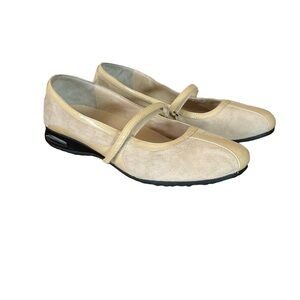 Cole Haan Cream Loafers